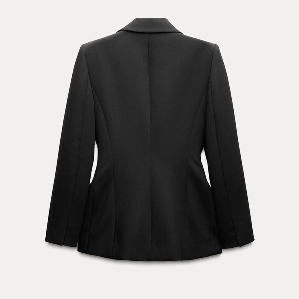 Zara black blazer, women’s blazer, classic blazer, office wear, business casual - Picture 6 of 9